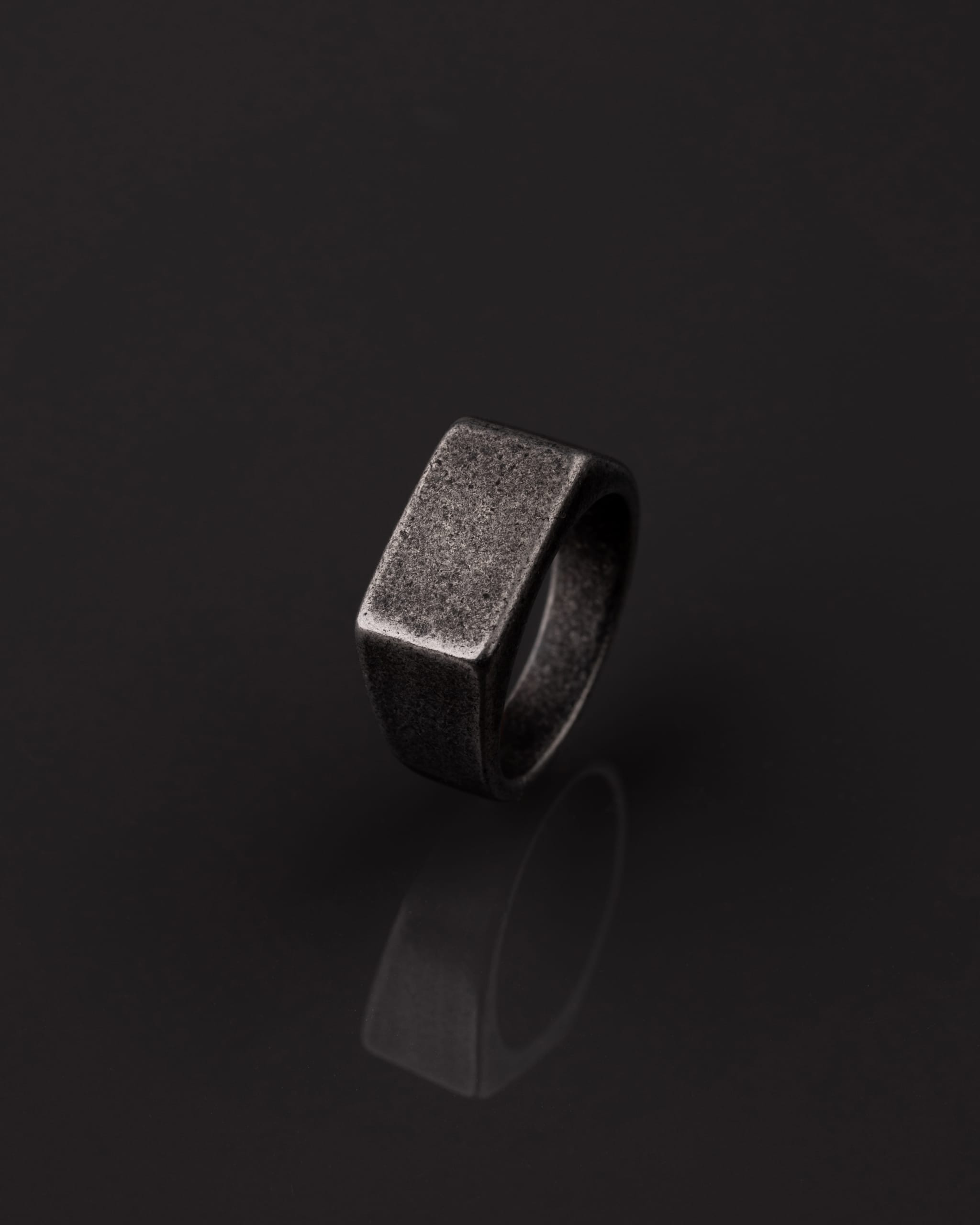 Anillo de acero forjado de acero quirúrgico para hombre, anillo masculino resistente de estilo robusto