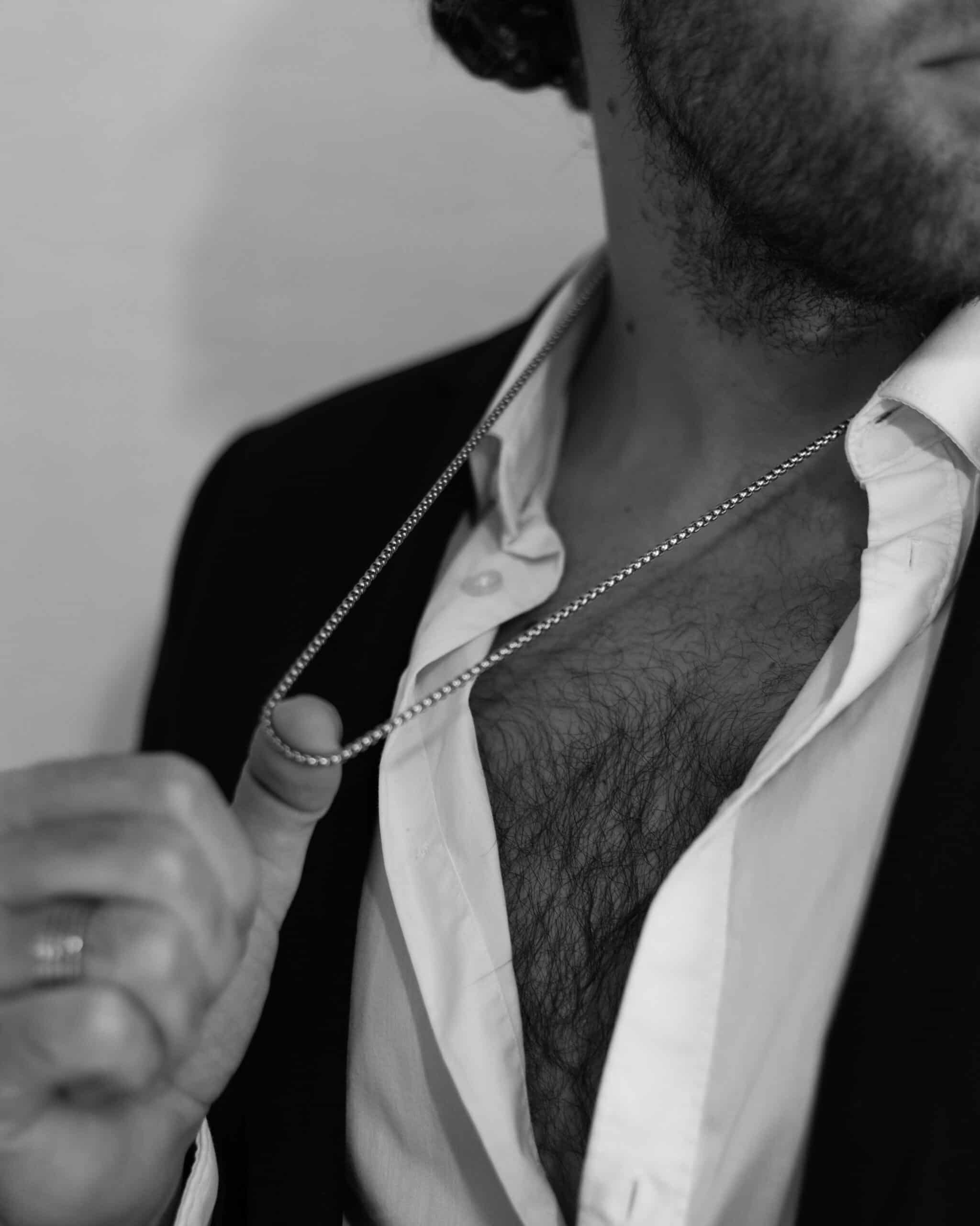 Colgante Vínculo de acero de acero quirúrgico para hombre, colgante masculino resistente y moderno